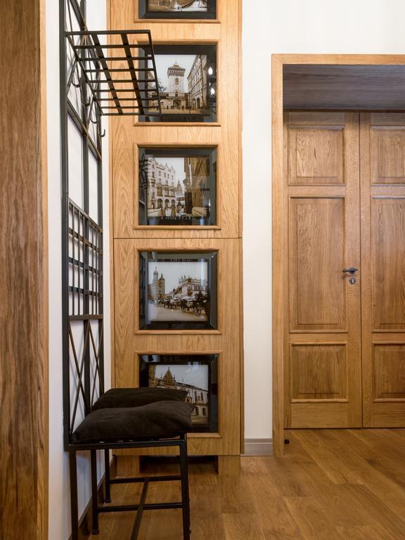 Leonardo 2 Apartment Krakow Bagian luar foto